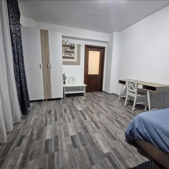Garsonieră decomandată în Cug