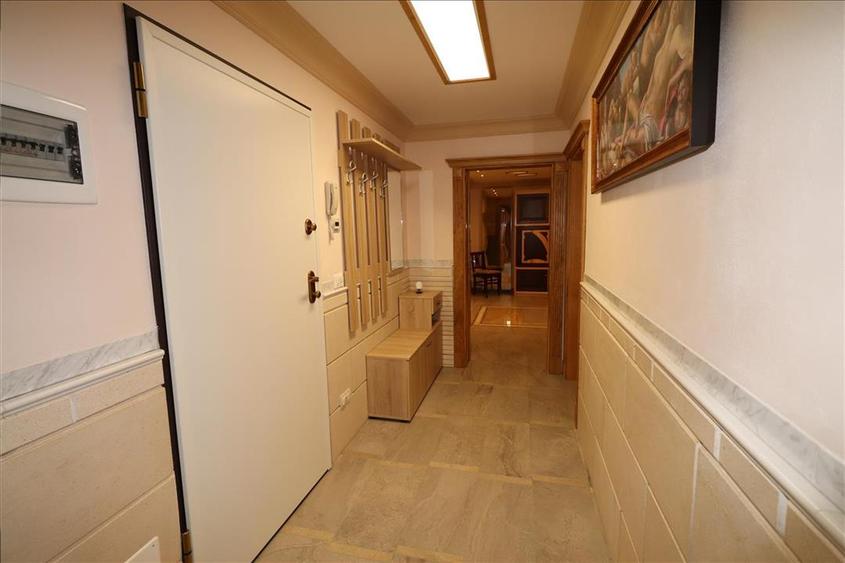 Apartament 3 camere, etaj 1, Supermaket Lidl - super lux - - 14