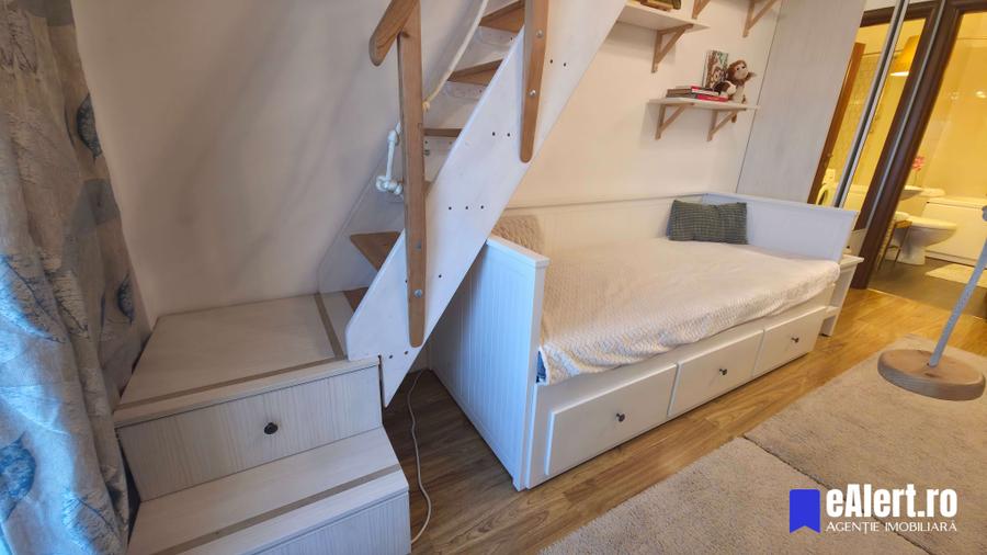 Apartament cu 3 camere decomandat în Dămăroaia
