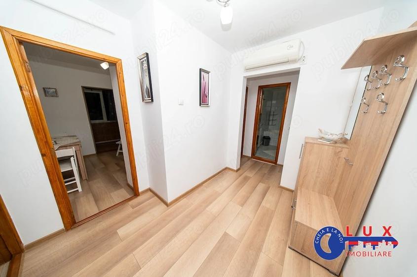 Apartament cu 2 camere decomandat în E3