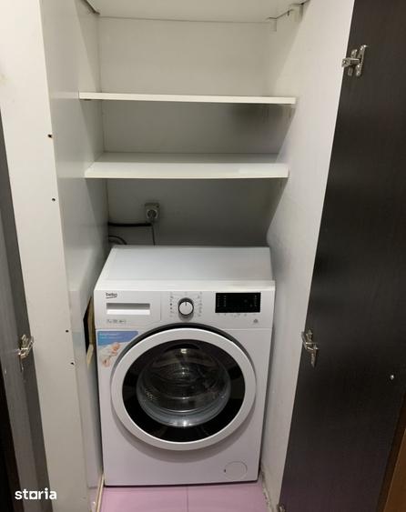 Apartament cu 3 camere decomandat în Berceni