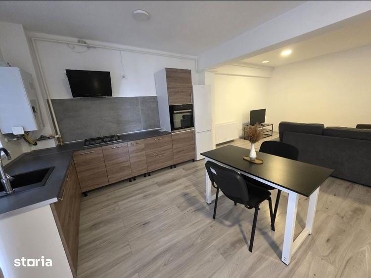 Inchiriez 2 camere open space Soho Residence Tractorul-Triaj - 6