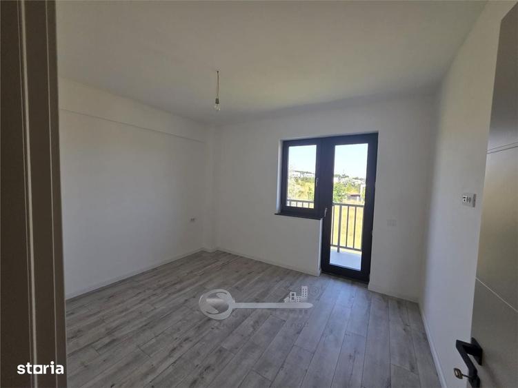 Apartament cu 2 camere decomandat în Rediu