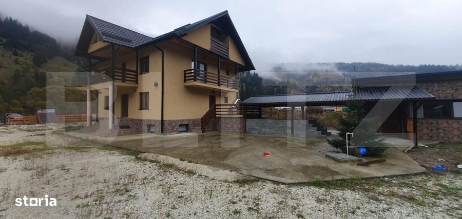 Casă cu 4 camere în Tuțulești