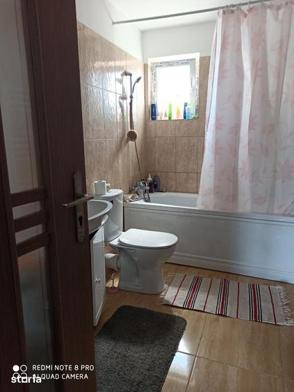 Casă cu 4 camere cu Teren 460 Mp în Joița