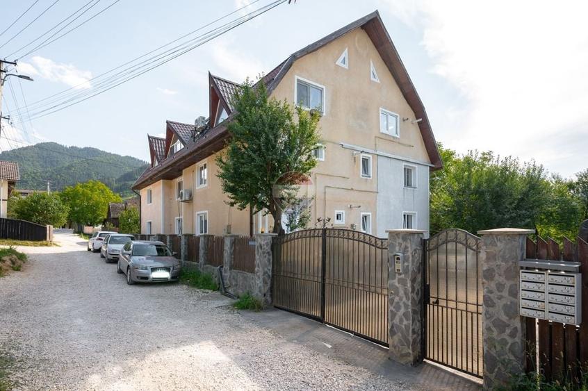 Apartament cu 3 camere decomandat, mobilat în Turcheș