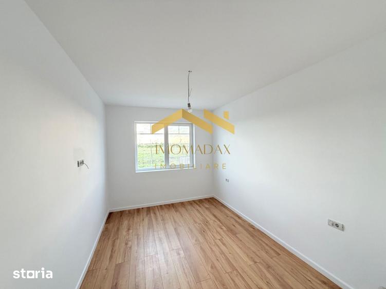 Casă cu 4 camere cu Teren 280 Mp în Bucovăț