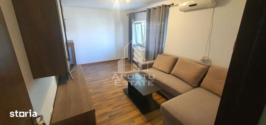 Apartament cu 2 camere, mobilat în Lipovei