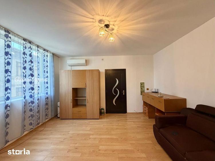 Apartament cu 3 camere, mobilat în Unirii