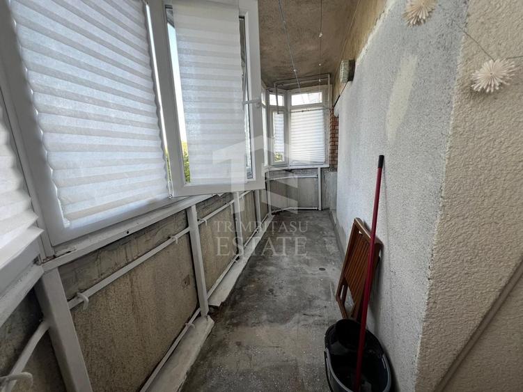 Apartament cu 3 camere circular, mobilat în Pantelimon