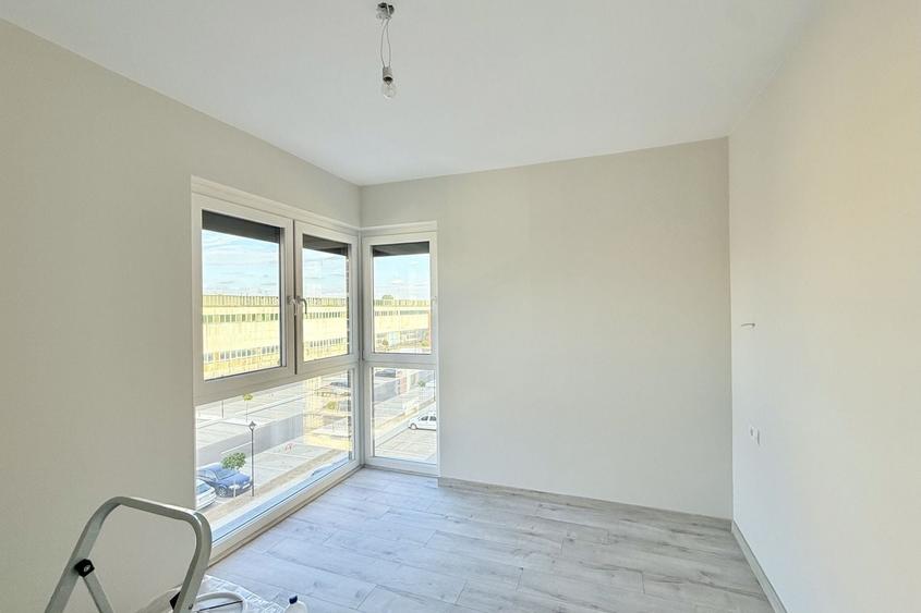 Apartament cu 3 camere decomandat în UTA