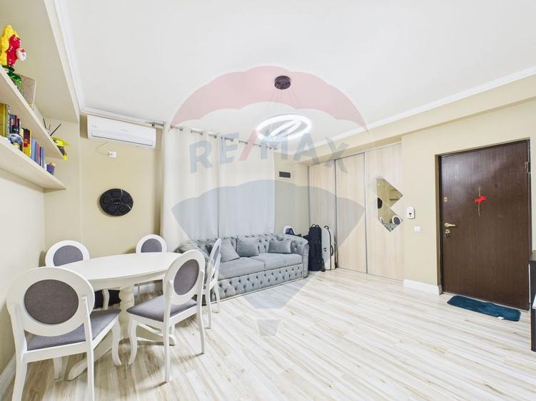 Apartament cu 3 camere semidecomandat, mobilat în Jiului