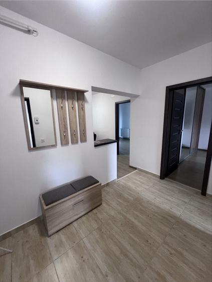 Apartament cu 2 camere decomandat în Florești