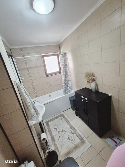 Apartament cu 2 camere decomandat în Dobroești
