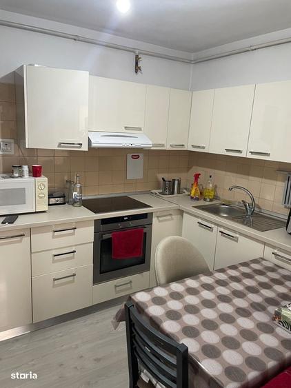 Apartament cu 3 camere în Ultracentral