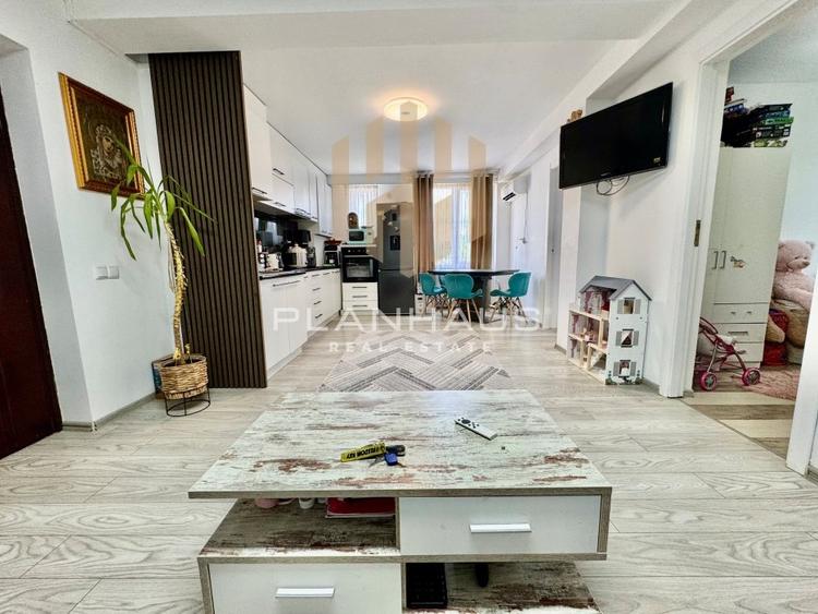 Apartament cu 2 camere semidecomandat, mobilat în Hotvon