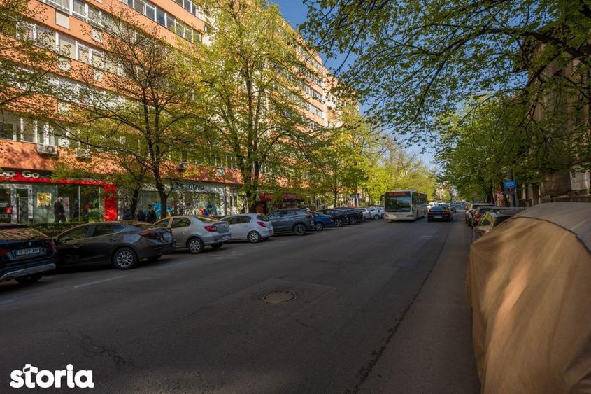 Apartament cu 2 camere, mobilat în Tei