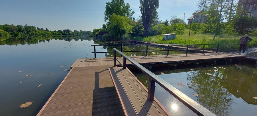 Casă individuală cu 10 camere cu Canalizare în Snagov
