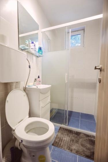 Apartament cu 2 camere semidecomandat, mobilat în Sud-Vest