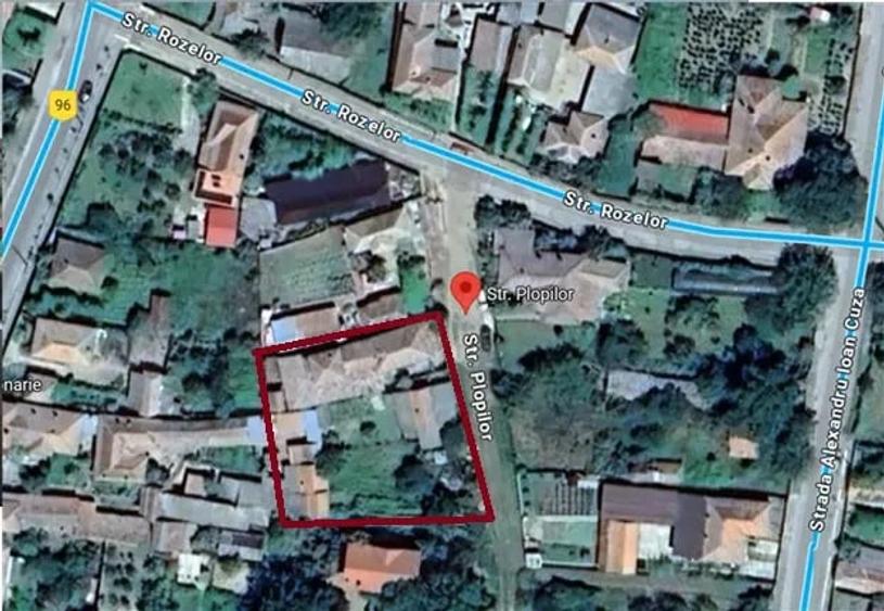 Casă cu 6 camere cu Teren 1026 Mp în Central