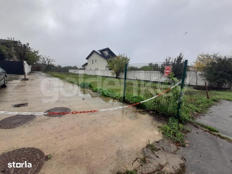 Teren de 256 mp, în Central