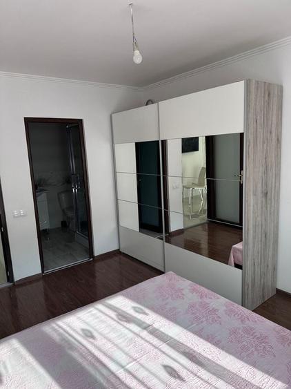 Apartament cu 3 camere în Florești