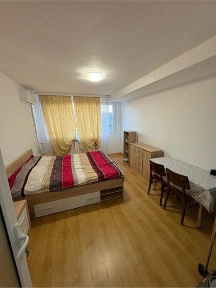 Garsonieră decomandată în Țiglina 1