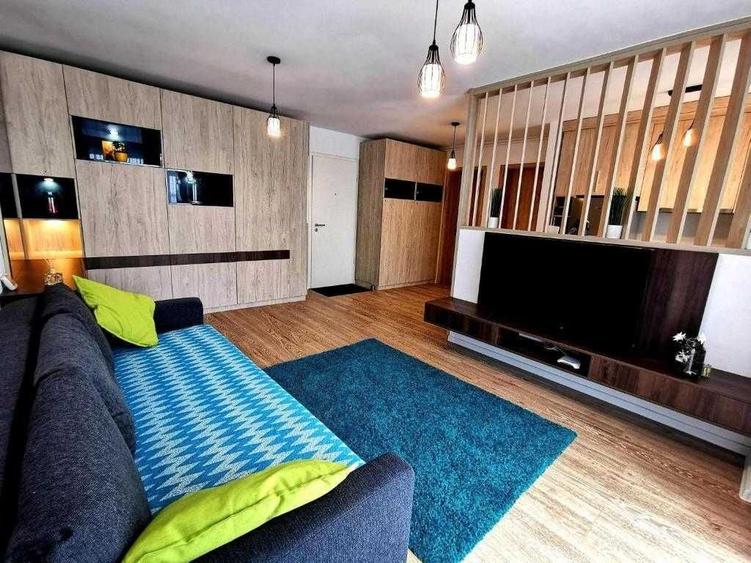 Apartament cu 2 camere decomandat în Exterior Vest