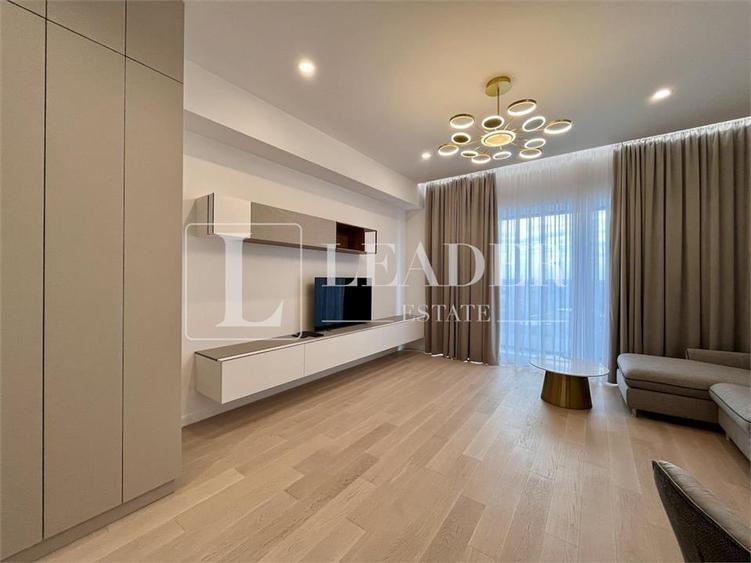 Apartament cu 2 camere semidecomandat, mobilat în Barbu Văcărescu