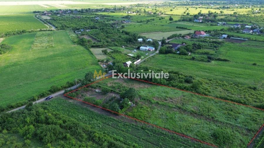 Teren Construcții intravilan de 5555 mp, în Central