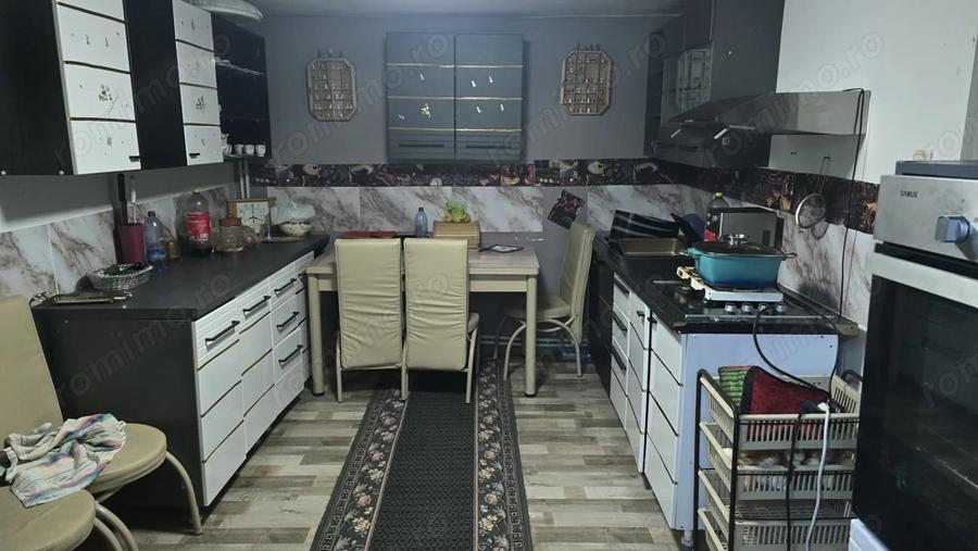 Casă cu 4 camere cu Teren 273 Mp în Gării