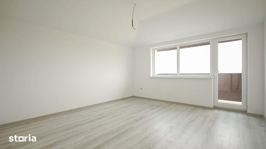 Apartament cu 2 camere decomandat în Noua