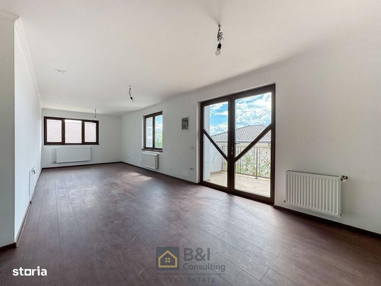 Casă cu 4 camere în Păun