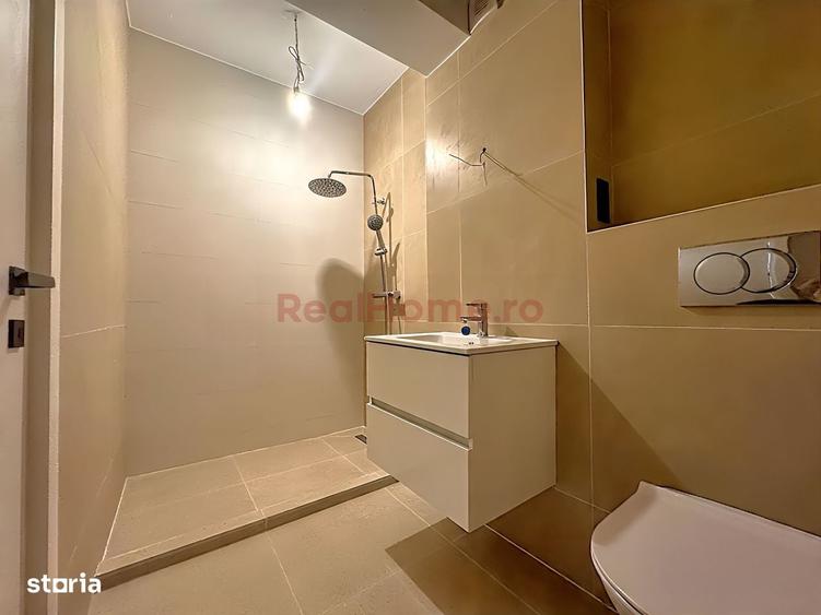 Apartament cu 4 camere decomandat în Theodor Pallady