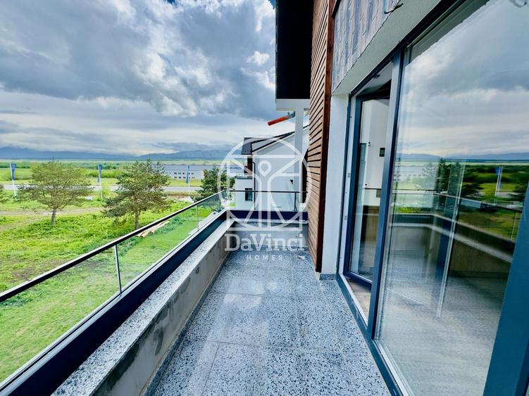 Apartament cu 3 camere semidecomandat, mobilat în Exterior Vest