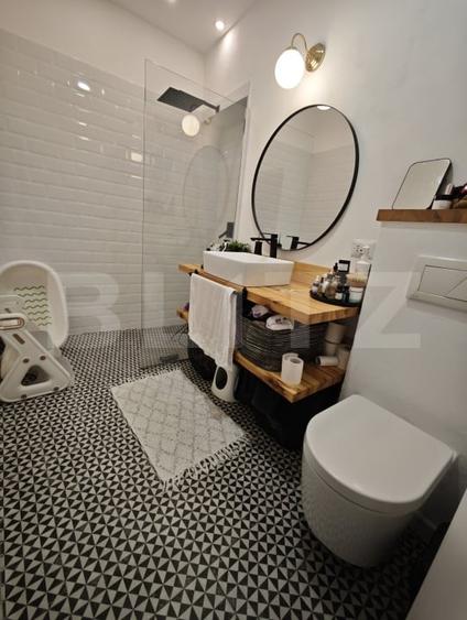 Apartament cu 2 camere semidecomandat, mobilat în Ultracentral