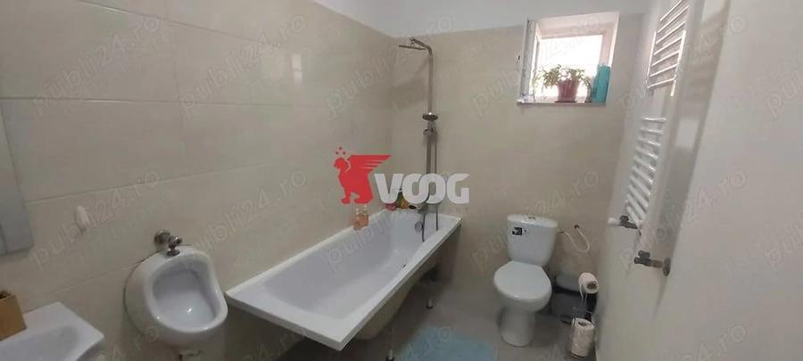 Casă cu 2 camere cu Teren 650 Mp în Peciu Nou