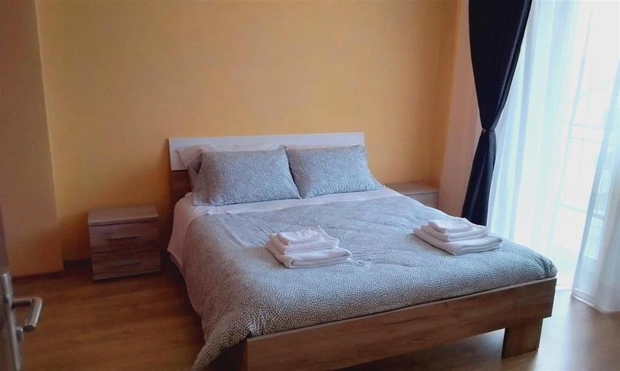Garsonieră decomandată, mobilată în Turnișor