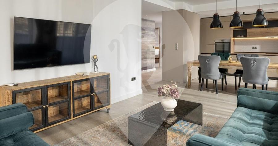Apartament cu 4 camere decomandat, mobilat în 13 Decembrie