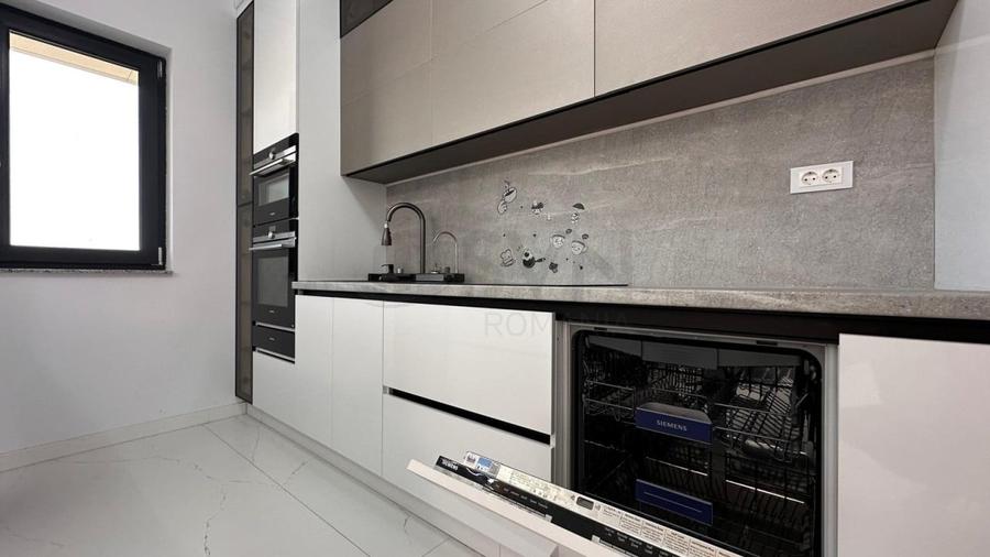 Apartament cu 4 camere decomandat, mobilat în Pipera