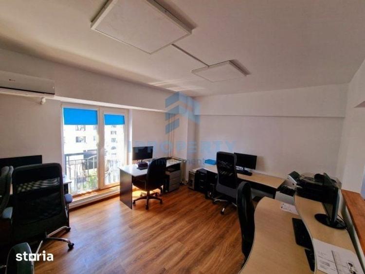 Spațiu comercial, de 100 mp, în Centrul Civic