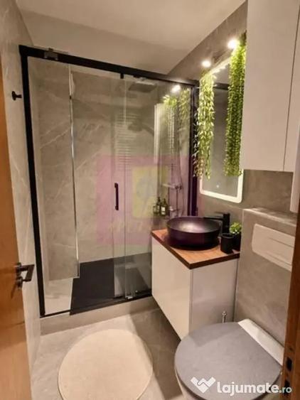 Apartament cu 4 camere decomandat, mobilat în Dristor