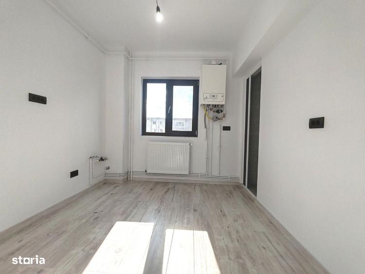 Apartament cu 3 camere semidecomandat în Găvana