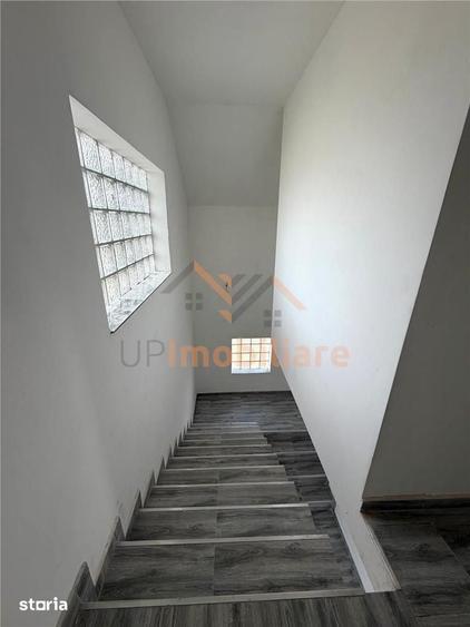 Casă cu 4 camere cu Teren 1439 Mp în Inand