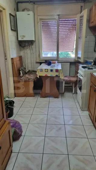 Apartament cu 2 camere decomandat, mobilat în Solidarității