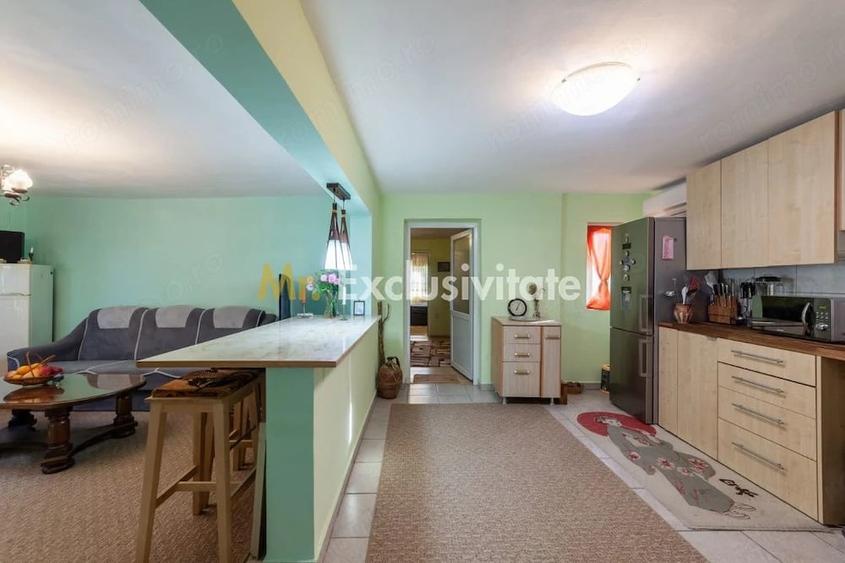 Casă cu Teren 2720 Mp în Uliești