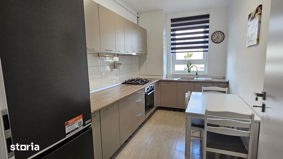 Apartament cu 2 camere decomandat în Libertății