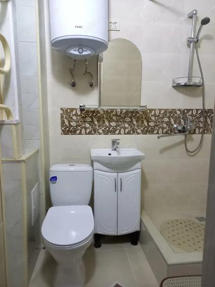 Garsonieră decomandată în Colentina