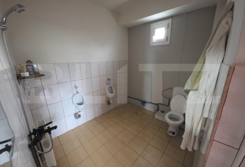 Spațiu comercial, de 308 mp, în Exterior Est