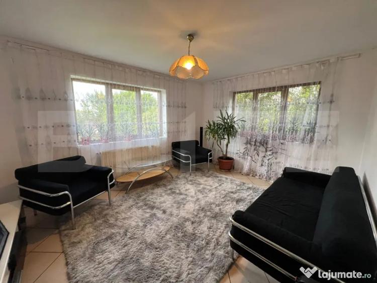 Casă cu 3 camere cu Teren 875 Mp în Botizului